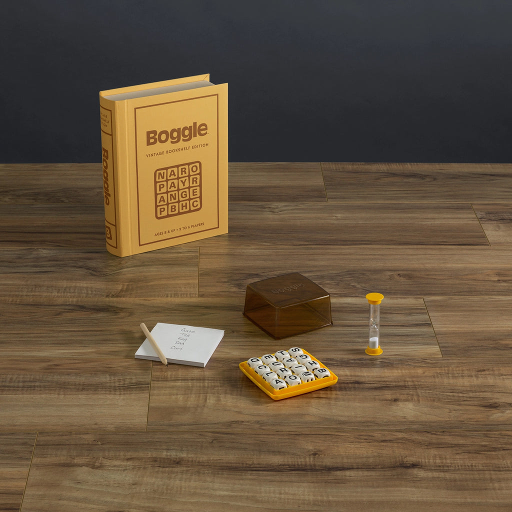 Boggle | Vintage Bookshelf Edition